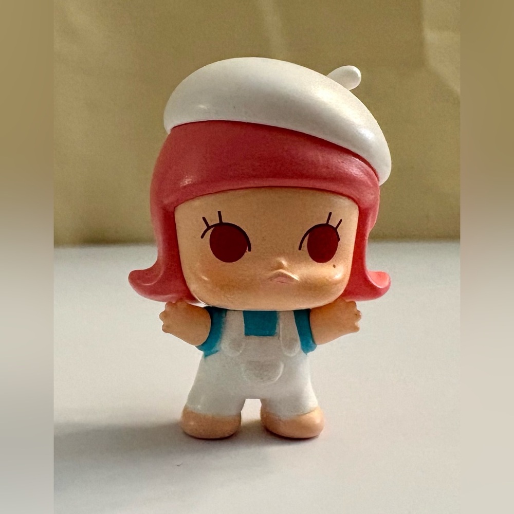 Pop Bean Molly Springtime from the Hugging series!
